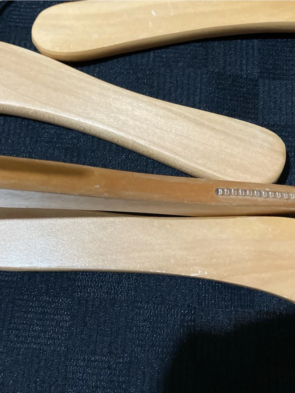 The Unbranded Brand premium wooden
